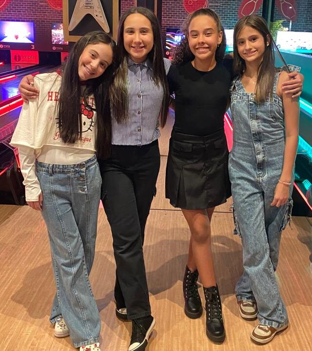 As alunas da Turma 502 que fizeram o trabalho